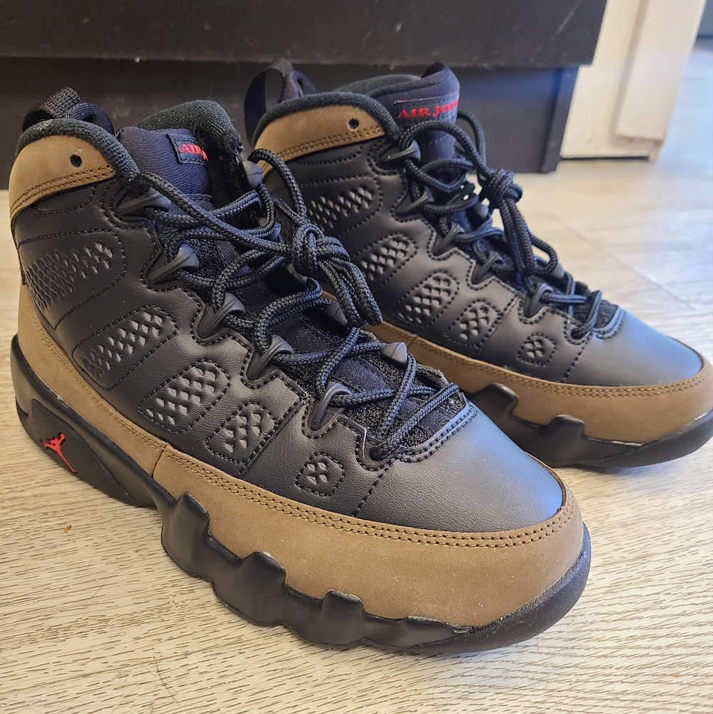 Jordan Black and Brown Sneakers with Quilted Leather Upper